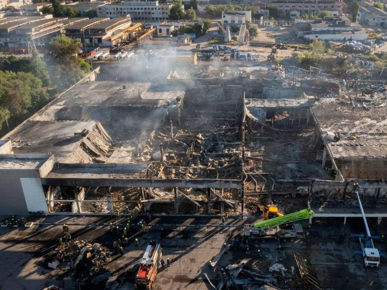 Унаслідок удару по ТРЦ у Кременчуці загинуло 19 людей