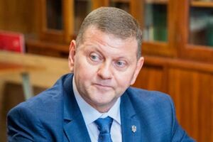 11 июля Залужный приступил к исполнению обязанностей посла Украины в Великобритании