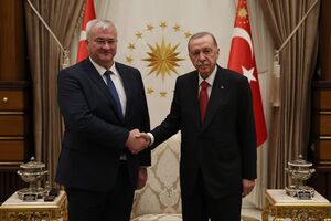 Сибига встретился с Эрдоганом в Анкаре