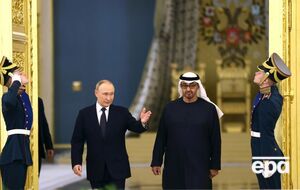 Шейх ОАЭ встретился с Путиным в Кремле, а также провел с ним неформальную встречу в Ново-Огарево