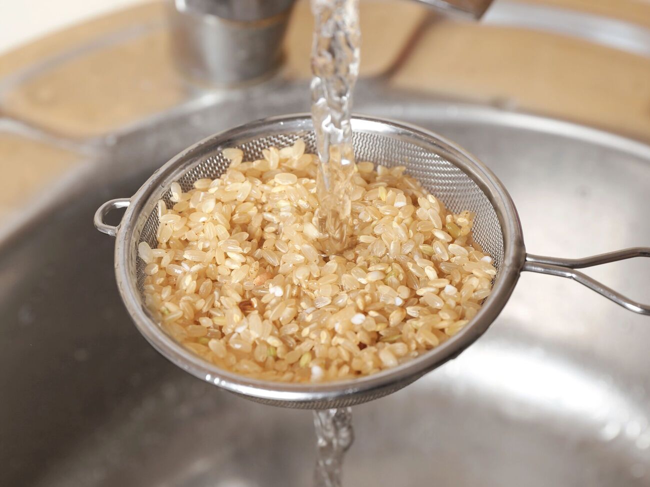 Рис нуждается в промывке