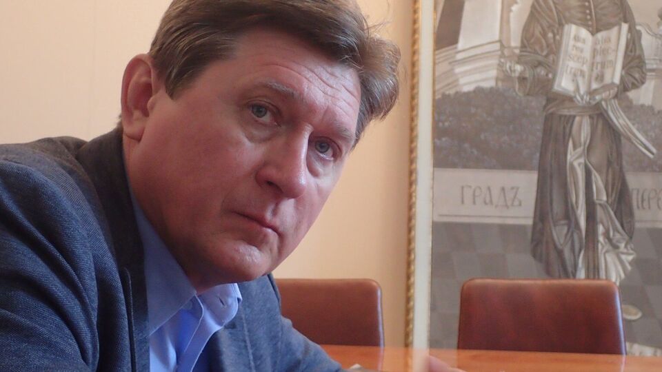 Володимир Фесенко: Якщо перекос залишиться, із часом постраждають й інтереси військових, бо допомога армії з боку бізнесу суттєво скоротиться