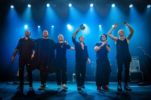 11 октября в киевском Дворце спорта состоялся первый из пяти сольных концертов украинской группы "Океан Ельзи"