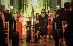 За словами Григоріва, "за виняткових обставин ракета стала музичним інструментом", і гра на ній перетворилася на "ритуал очищення"