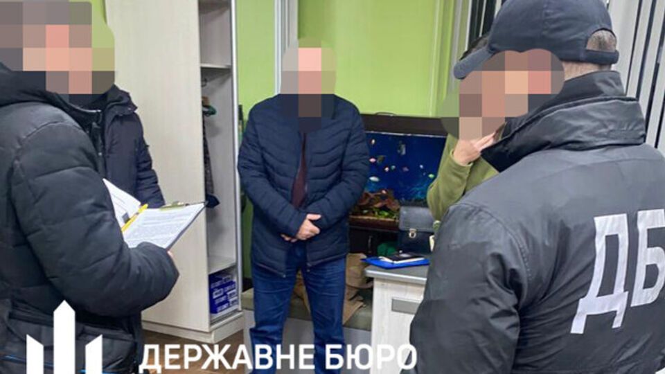 Судитимуть посадовців за фейкове постачання продуктів військовим