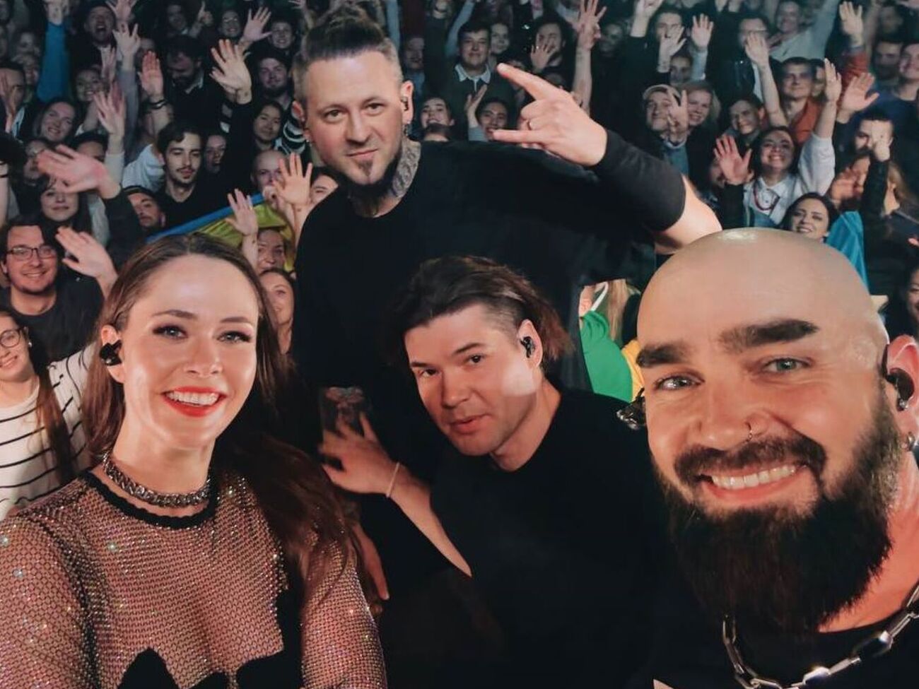 Всего во время тура удалось собрать 1,95 млн грн