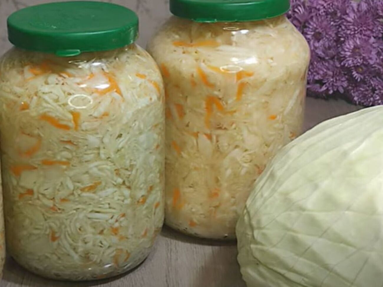 Если капуста горчит, это означает, что она пересолена