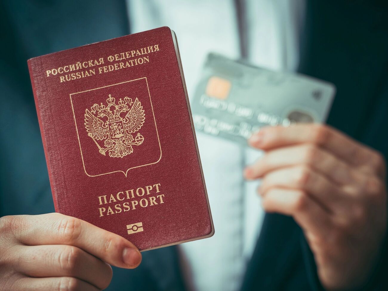 Олександр Янукович утік до РФ 2014 року