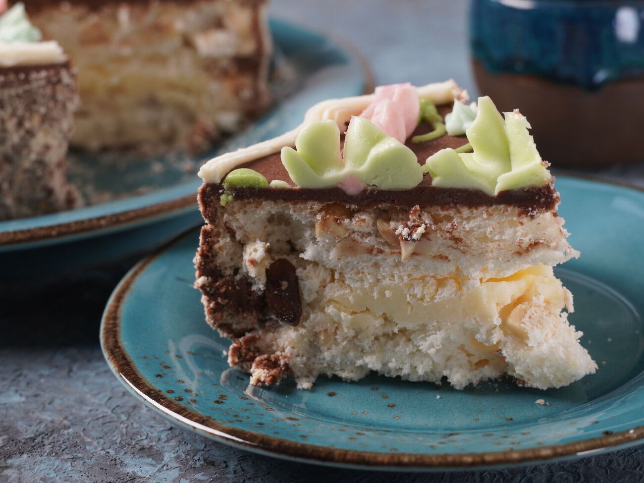 "Київський торт" подають охолодженим