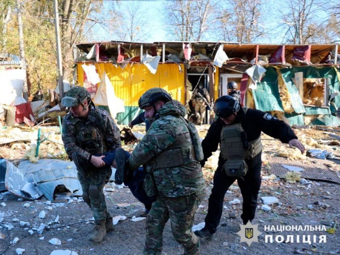 Авіабомба ОДАБ-1500 розірвалася серед магазинів