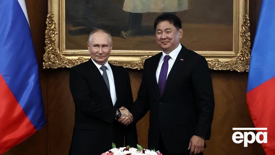 Путин во время посещения Монголии в сентябре встретился с президентом страны Хурэлсухом