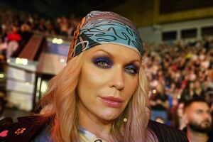 В феврале 2024 года Монро рассказала, что сменила фамилию в паспорте и находится в процессе трансгендерного перехода