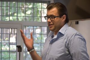 Андриан Прокип: Нужно создавать дополнительные стимулы для строительства нового поколения