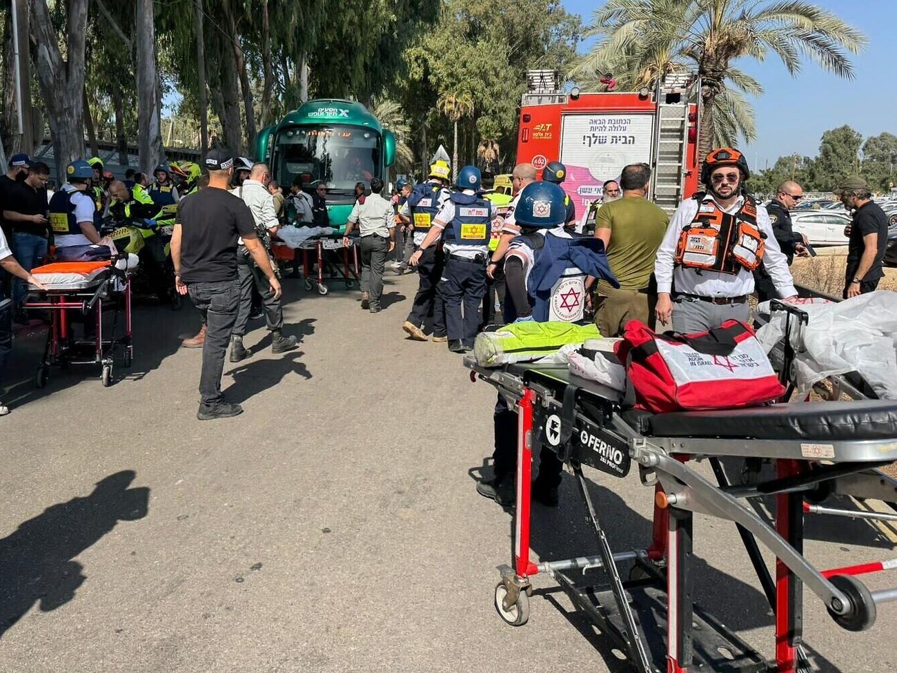 В результате инцидента ранены 35 человек