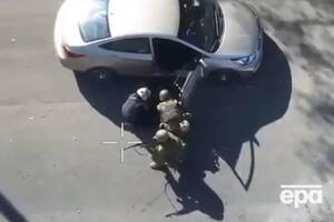 Одного з пасажирів автомобіля врятували сили оборони
