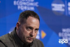 По словам Ермака, нужны госслужащие, которые будут работать "24 часа в сутки под давлением"