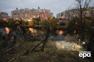 Одна из бомб попала в землю, сообщили местные власти