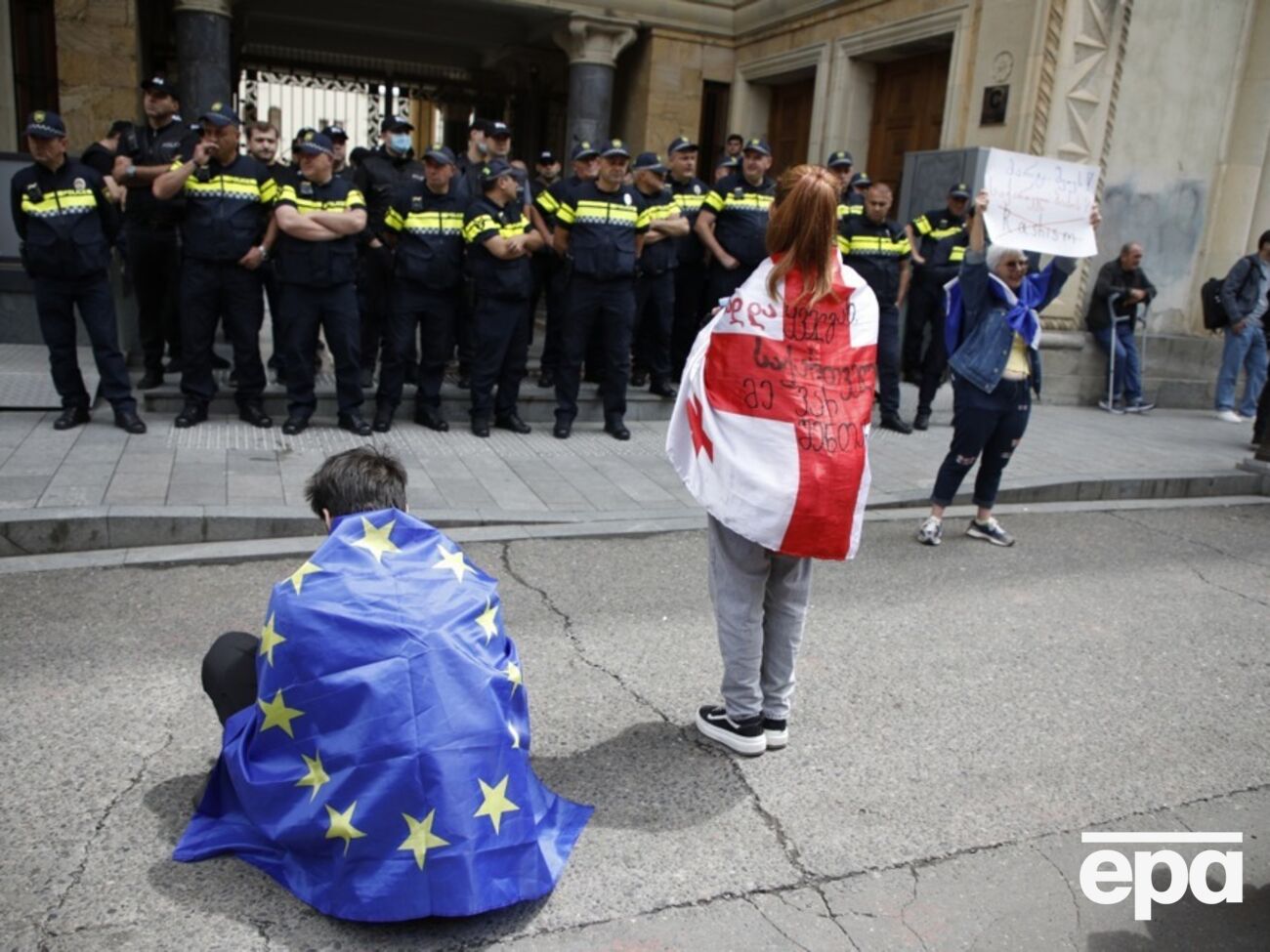 Вибори в Грузії відбулися "в атмосфері розколу" – Єврокомісія