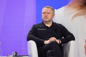 Костин, говорят источники СМИ, давно хотел уволиться