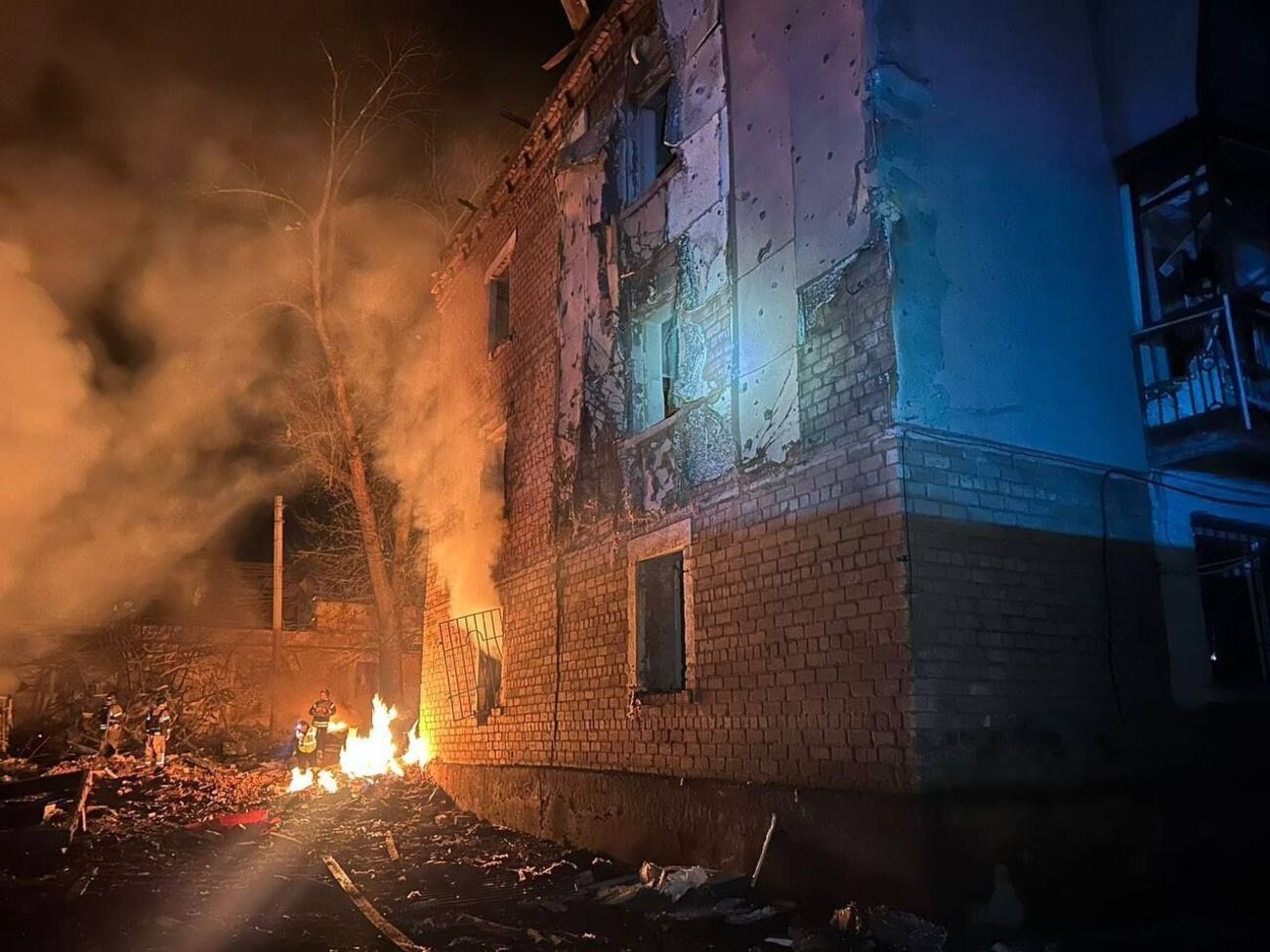 На місці одного з прильотів була пожежа