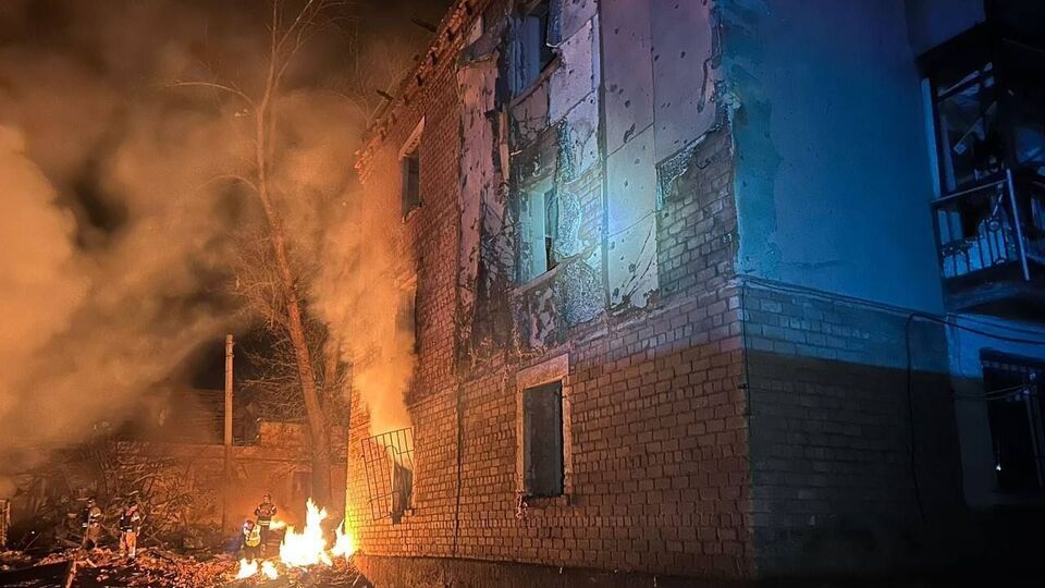 На месте одного из прилетов был пожар