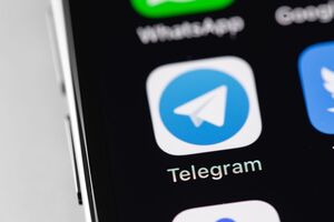 47% украинцев читают новости в Telegram, 35% считают каналы в мессенджерах источником дезинформации, свидетельствуют результаты опроса