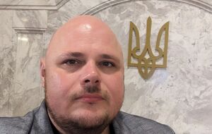 Нардеп заявил, что он ни разу не ужинал с журналистом, написавшим материал