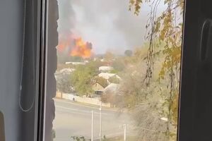 В Луганске слышали и видели мощные взрывы