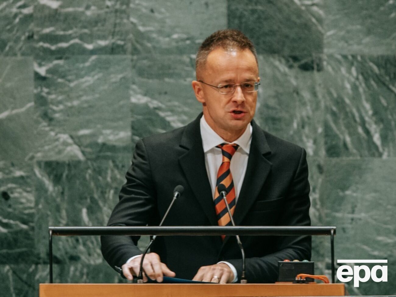 Сійярто розповів про плани ЄС скерувати радників в Україну