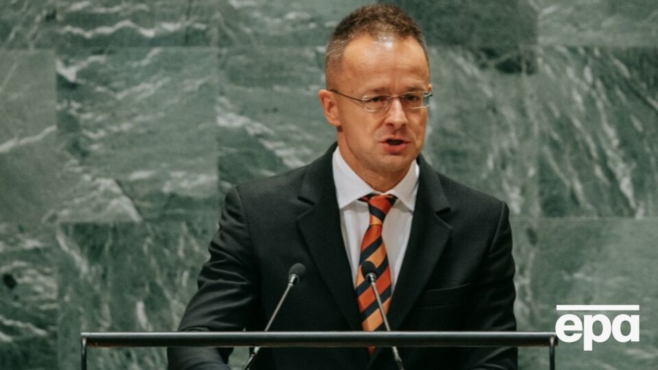 Сійярто розповів про плани ЄС скерувати радників в Україну