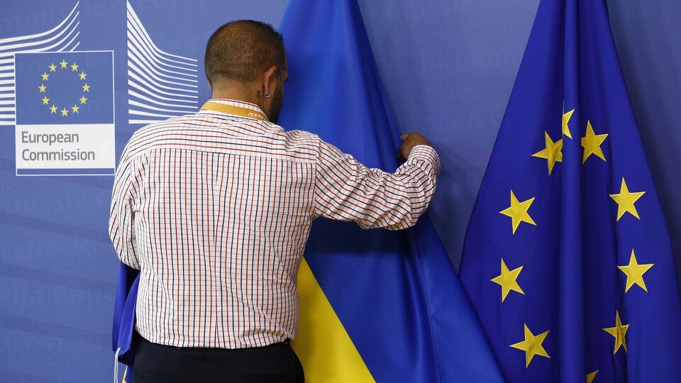 Така ситуація негативно позначається і на конкурентній ситуації на європейському ринку, пише Kyiv Post