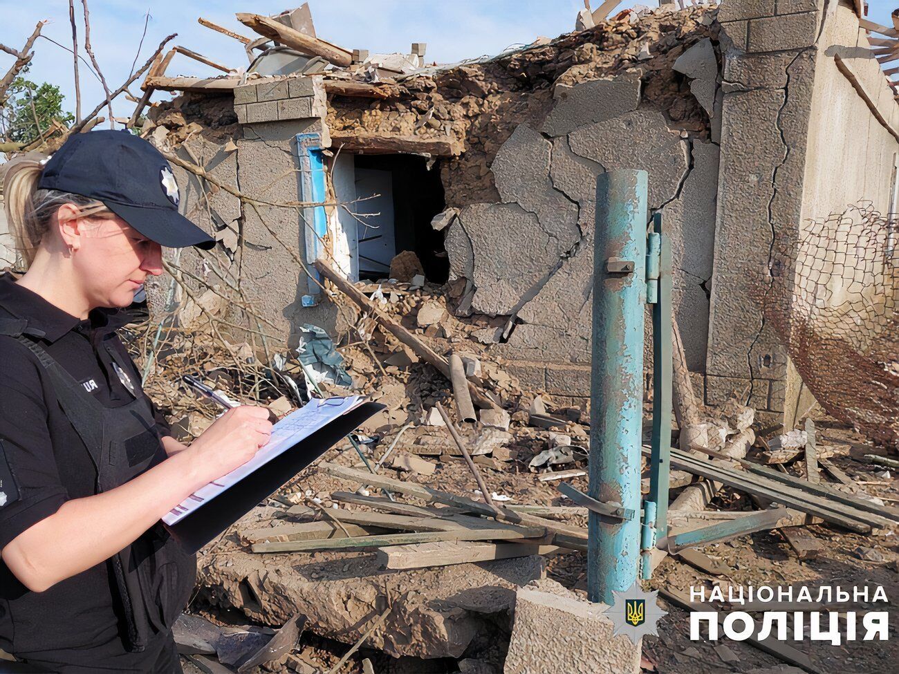 Фиксация разрушенных домов – последствий российских обстрелов в Одесской области