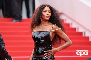 Ни Кэмпбелл, ни Fashion for Relief не комментировали жалобу ЮНИСЕФ