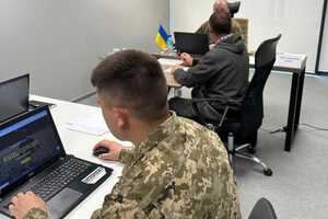 Первый рекрутинговый центр открылся на базе консульства Украины в Люблине, сообщили в Минобороны