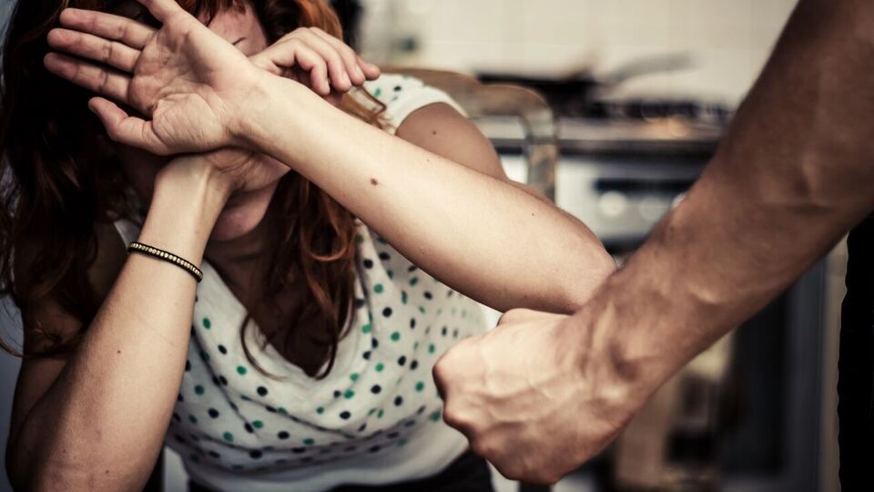 По данным ОГП, на данный момент зарегистрировано 8185 уголовных правонарушений, связанных с домашним насилием. Большинство потерпевших – женщины и дети