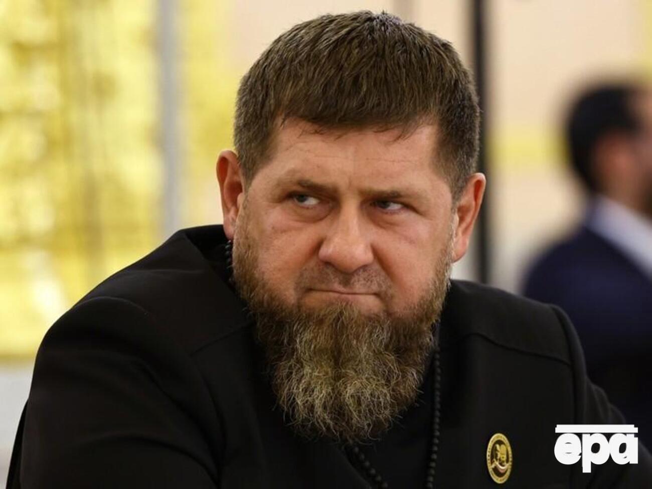 Кадиров стверджує, що на кожному стратегічному об'єкті в Чечні утримують до 10 українських полонених