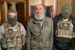 Фигурант, вероятно, работал над модернизацией двигателей и катапультных установок