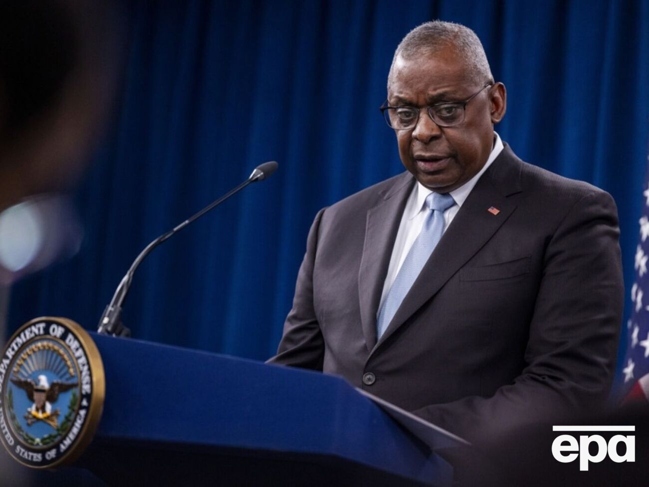 За словами Остіна, може статися "низка різних подій"