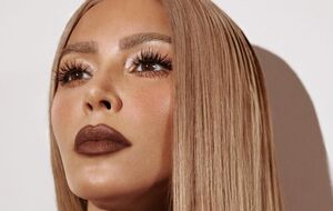 Акцентом у макіяжі Кардаш'ян стали губи