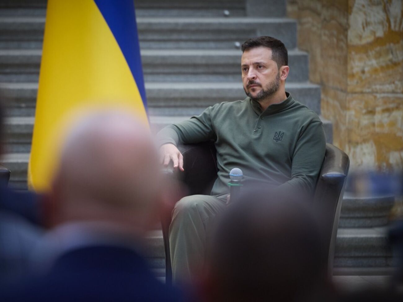 Поляки сказали, что готовы сбивать российские ракеты над Украиной, если НАТО их поддержит, отметил Зеленский