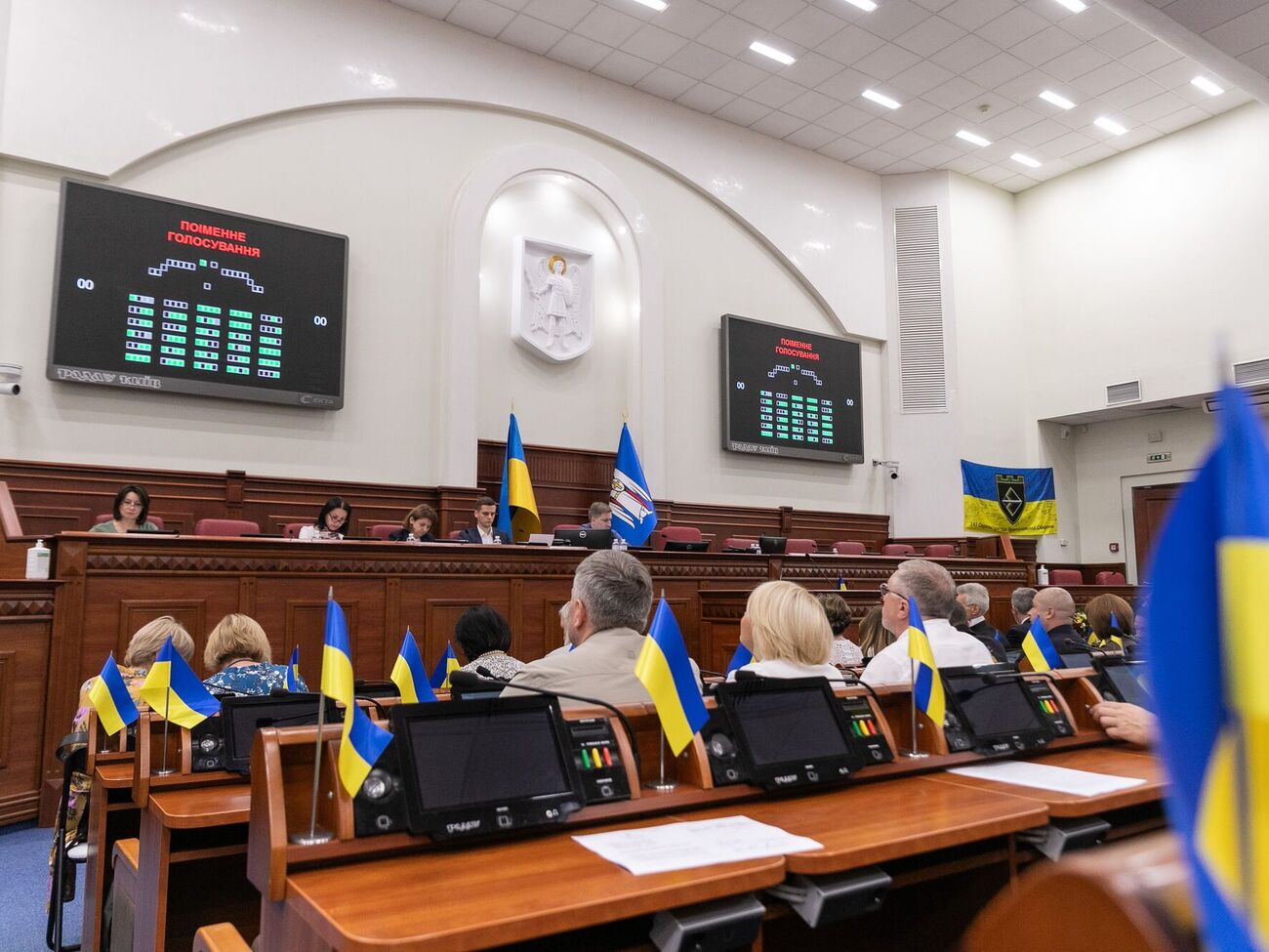 Согласно данным Киевсовета, "Киевгорстрой" испытал серьезные финансовые трудности после распоряжения Кабмина от июня 2020 года