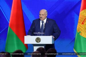 Лукашенко закликав до переговорів РФ та України без попередніх умов