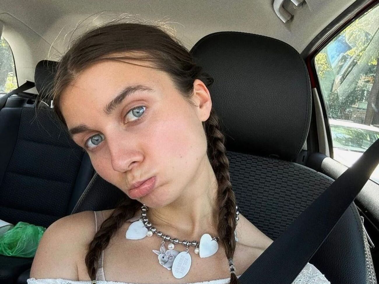 Jerry Heil: Процесс написания песен у меня всегда разный