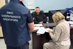 Суд еще не избрал чиновнице меру пресечения