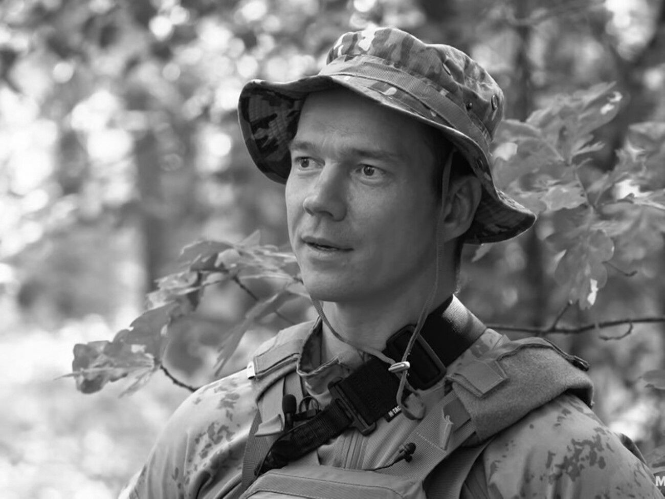 За інформацією Ларіної і Пономарьова, Дадін загинув 5 жовтня