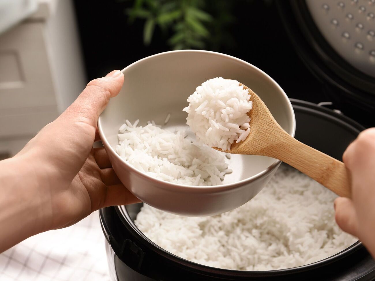 Рис приобретет оптимальную консистенцию