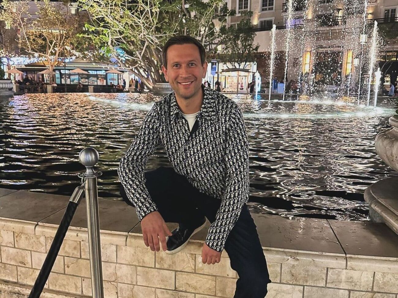 Ступка із 2021 року живе у США