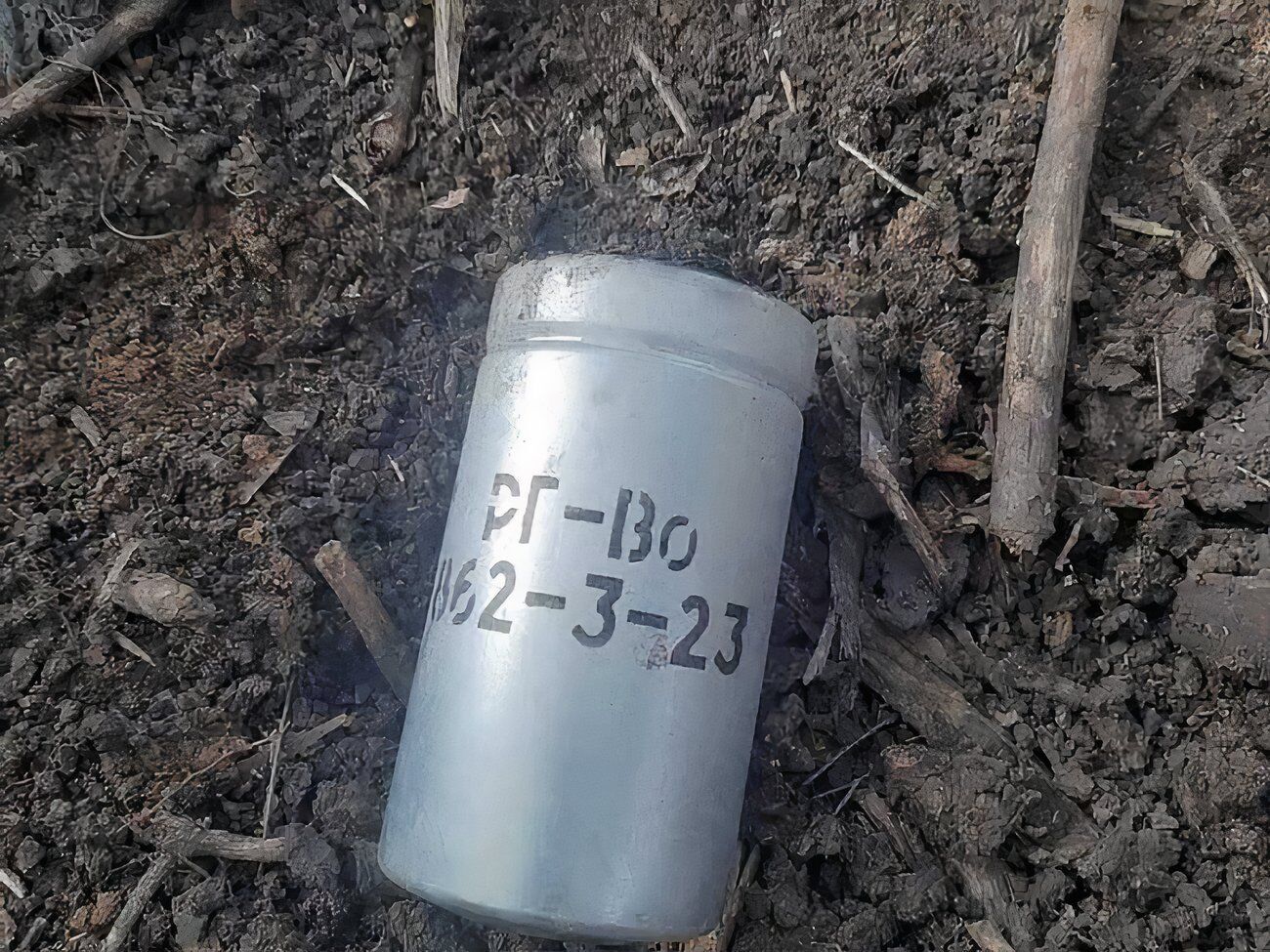 Россияне применяют боеприпасы, снабженные опасными химическими веществами, такие как К-51 и РГ-ВО