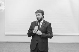 Тело политика обнаружили на базе отдыха