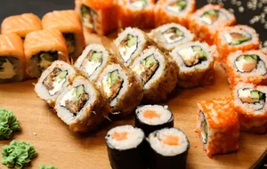 При выборе суши важно обращать внимание на состав и сочетание